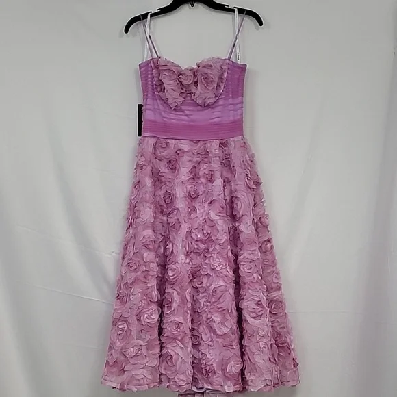 Tadashi Shoji Women's 3D Floral Appliqué Fit And Flare Cocktail Dress - Picture 16 of 17